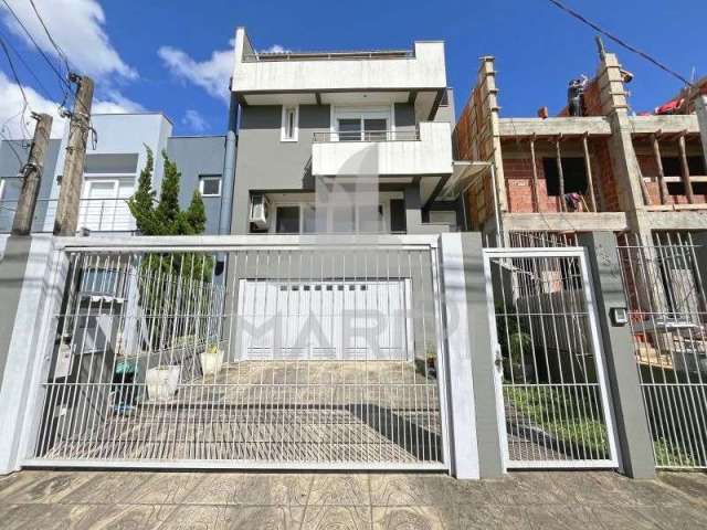 Casa com 3 quartos à venda na Rua Ivo Walter Kern, 230, Hípica, Porto Alegre por R$ 949.000