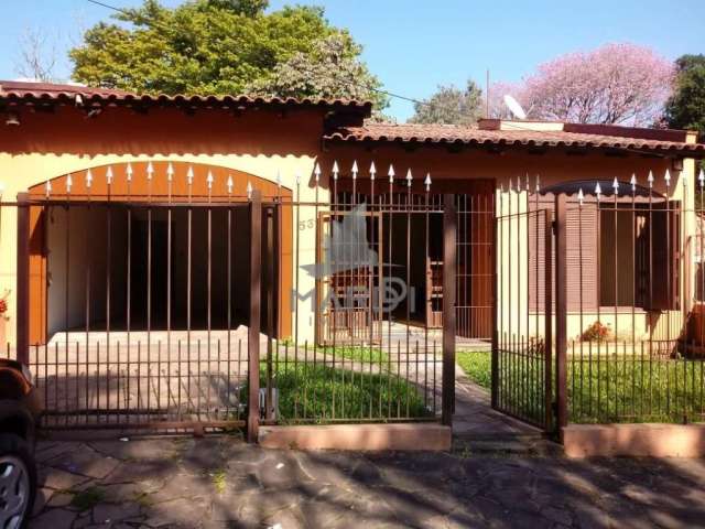 Casa com 3 quartos à venda na Rua Cachoeira, 531, Nonoai, Porto Alegre por R$ 400.000