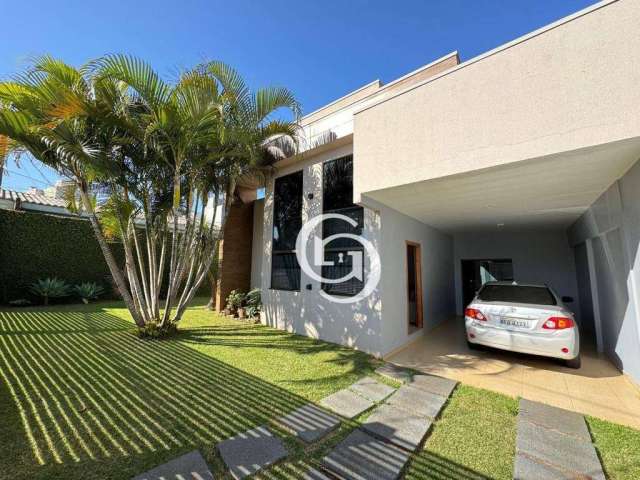 Casa com 3 dormitórios à venda, 198 m² por R$ 1.350.000,00 - Bairro Coqueiral - Cascavel/PR