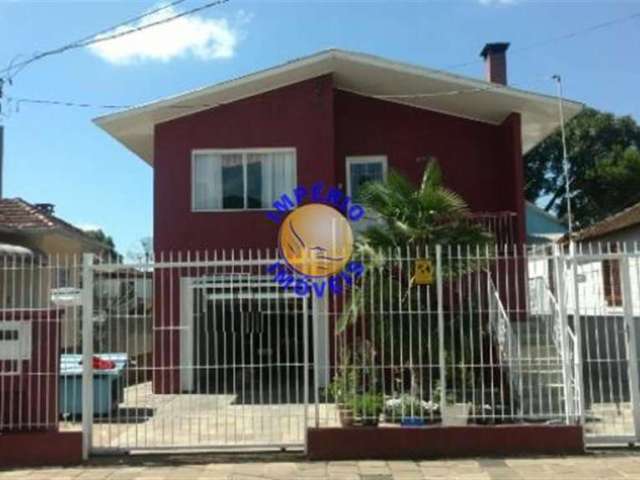 Casa com 3 quartos à venda no Pio X, Caxias do Sul , 140 m2 por R$ 700.000