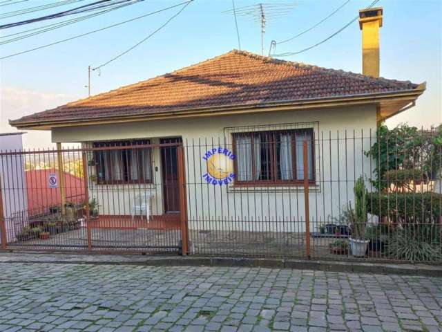 Casa com 5 quartos à venda no Rio Branco, Caxias do Sul , 178 m2 por R$ 340.000