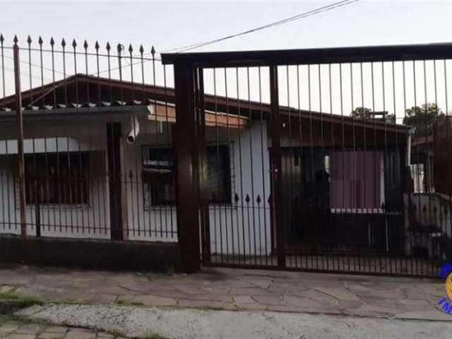 Casa com 5 quartos à venda no Rio Branco, Caxias do Sul , 172 m2 por R$ 390.000