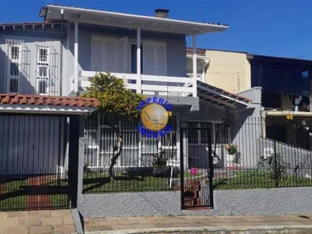 Casa com 4 quartos à venda no Rio Branco, Caxias do Sul , 300 m2 por R$ 750.000