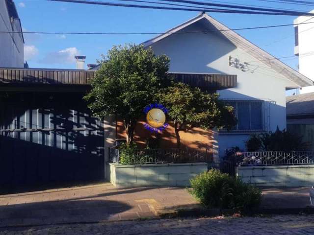 Casa com 5 quartos à venda no Rio Branco, Caxias do Sul , 314 m2 por R$ 1.698.000