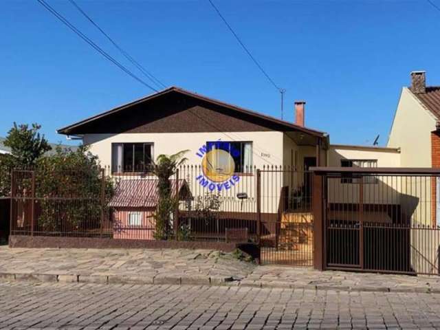 Casa com 6 quartos à venda no São Caetano, Caxias do Sul , 211 m2 por R$ 426.000