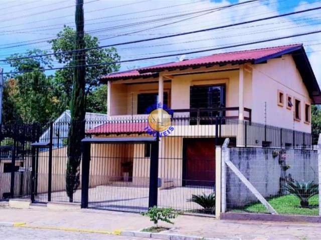 Casa com 3 quartos à venda no Salgado Filho, Caxias do Sul , 230 m2 por R$ 800.000