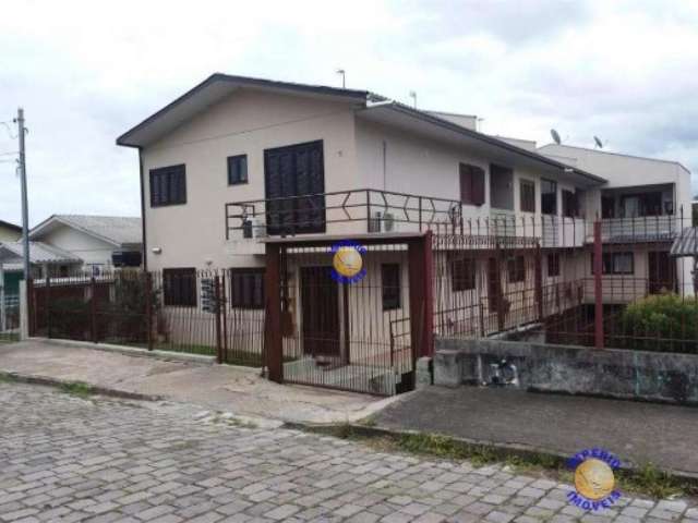 Casa com 2 quartos à venda no Charqueadas, Caxias do Sul , 108 m2 por R$ 285.000