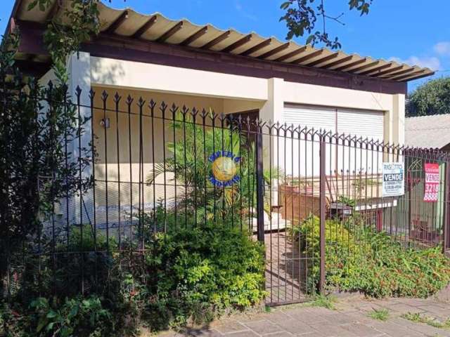 Casa com 3 quartos à venda no Rio Branco, Caxias do Sul , 250 m2 por R$ 739.000