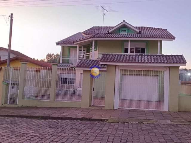 Casa com 3 quartos à venda na Bela Vista, Caxias do Sul , 224 m2 por R$ 970.000