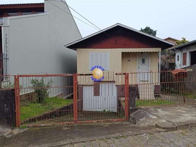 Casa com 6 quartos à venda no Rio Branco, Caxias do Sul , 180 m2 por R$ 350.000