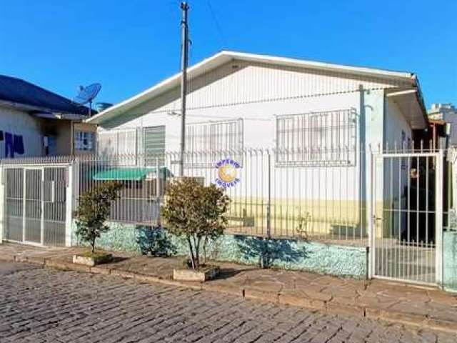 Casa com 3 quartos à venda no Floresta, Caxias do Sul , 200 m2 por R$ 450.000