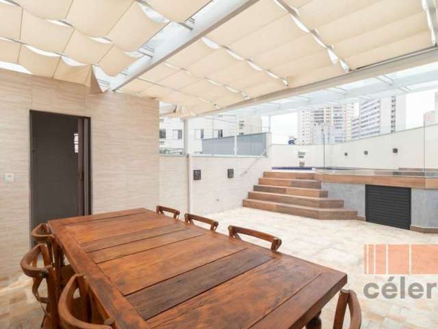 CASA COM PISCINA NA MOOCA, 2 SUÍTES,  300m2, 3 VAGAS DE GARAGEM - R$ 2.250.000,00