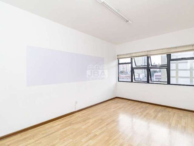 Sala comercial com 1 sala à venda na Rua José Loureiro, 464, Centro, Curitiba, 37 m2 por R$ 135.000