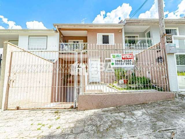 Casa com 3 quartos à venda na Rua Generis Calvo, 114, Tarumã, Curitiba, 200 m2 por R$ 749.000