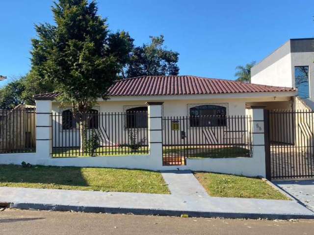 Casa para Venda em Ponta Grossa, Uvaranas, 3 dormitórios, 1 suíte, 4 banheiros, 10 vagas