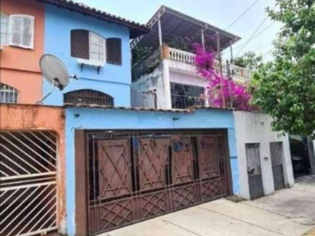 Casa com 2 quartos à venda na Rua Victório Santim, 518, Vila Carmosina, São Paulo por R$ 450.000