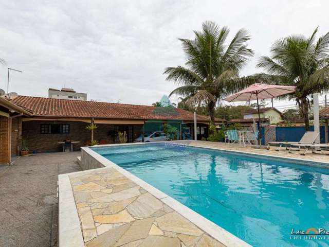 Casa com 4 dorms, Massaguaçu, Caraguatatuba - R$ 890 mil, Cod: 2213