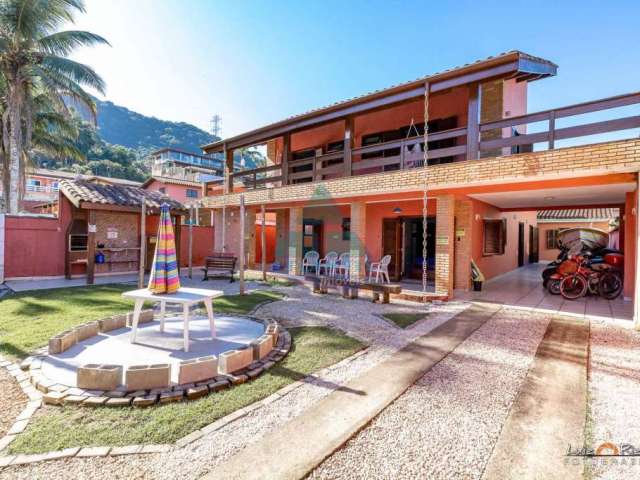 Casa em condomínio fechado com 5 quartos à venda na Rua das Camélias, Praia da Lagoinha, Ubatuba, 354 m2 por R$ 1.850.000