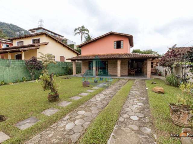 Casa em condomínio fechado com 3 quartos à venda na Rua das Camélias, Praia da Lagoinha, Ubatuba, 212 m2 por R$ 980.000