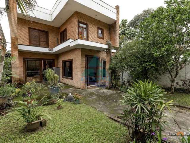 Casa com 3 quartos à venda na Rua F, Jardim Marisol, Ubatuba por R$ 1.080.000