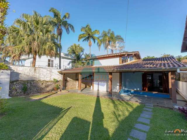 Casa com 2 quartos à venda na Rua São Paulo, Praia da Lagoinha, Ubatuba, 173 m2 por R$ 550.000