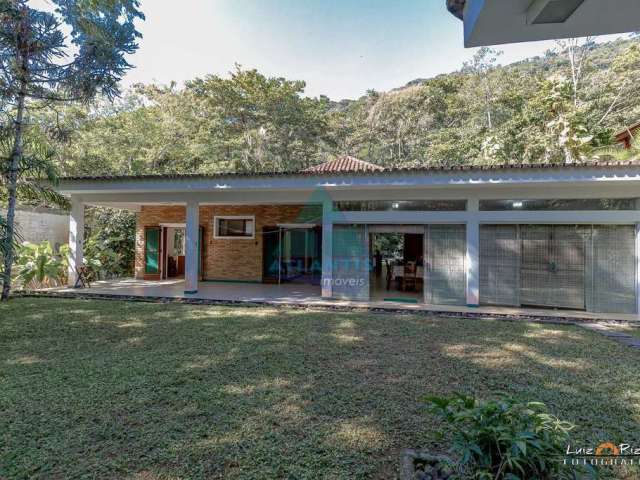 Casa em condomínio fechado com 5 quartos à venda na Rua Rouxinol, Praia Vermelha do Sul, Ubatuba, 1087 m2 por R$ 3.500.000