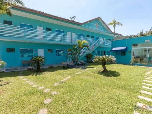 Pousada com 16 dorms, Praia da Lagoinha, Ubatuba - R$ 8.2 mi