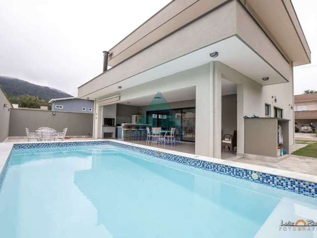 Casa com 4 dorms, Condominio Capitanias, Ubatuba - R$ 1.6 mi, Cod: 1888