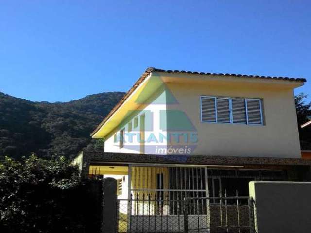 Casa com 4 dorms, Perequê Mirim, Ubatuba - R$ 630 mil, Cod: 1446