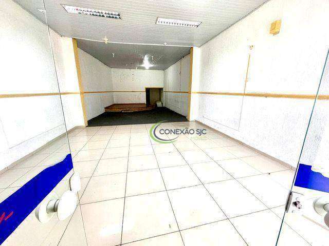 Ponto Comercial c/ 2 banheiros - 119m²! Região Central!