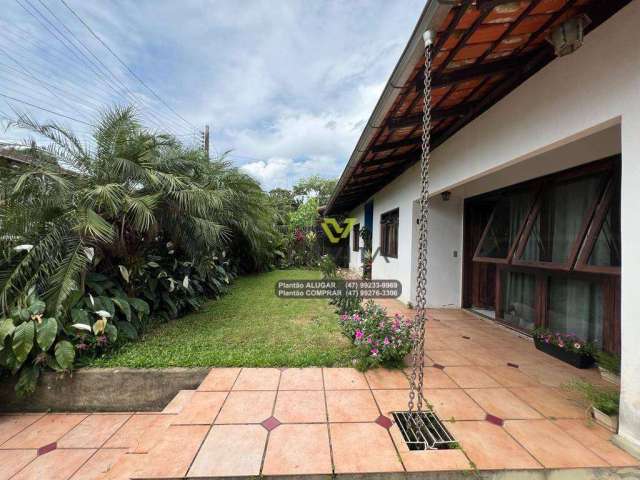 Casa com 4 dormitórios à venda, 200 m² por R$ 900.000,00 - Salto do Norte - Blumenau/SC