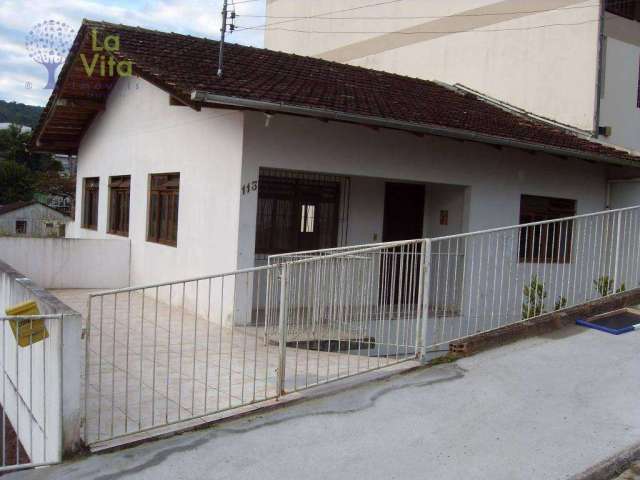 Casa com 2 dormitórios para alugar, 70 m² por R$ 1.600/mês - Vorstadt - Blumenau/SC