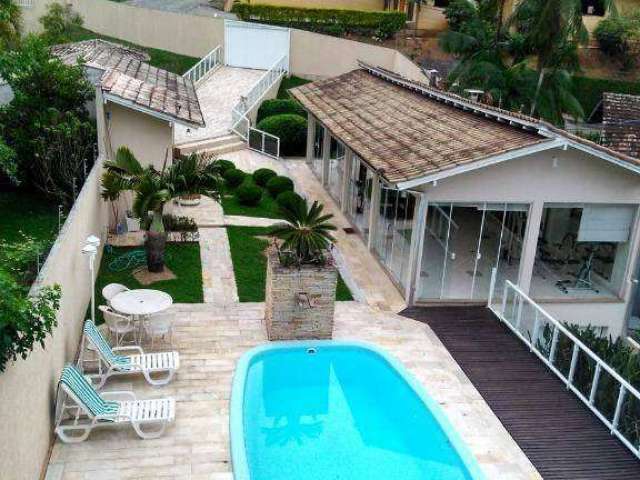 Casa com 5 dormitórios à venda, 750 m² por R$ 1.400.000,00 - Vila Nova - Blumenau/SC