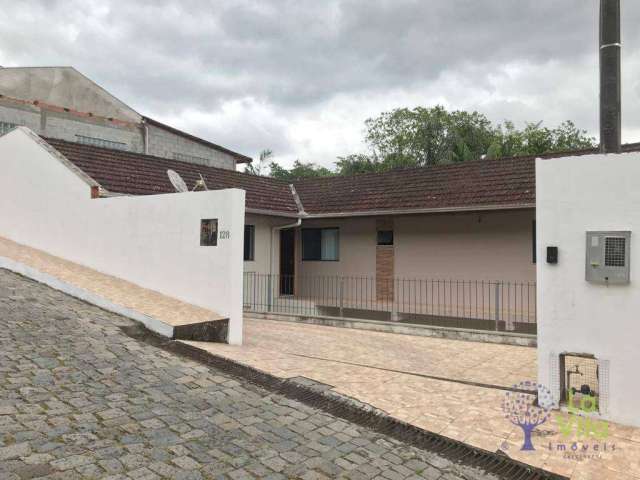 Casa com 3 dormitórios à venda, 250 m² por R$ 450.000,00 - Bela Vista - Gaspar/SC