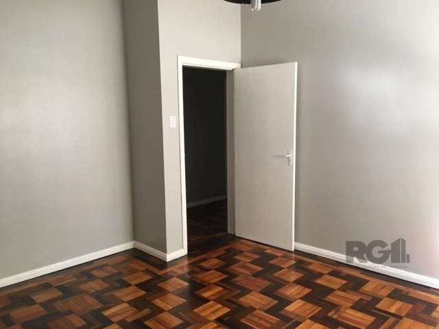 Apartamento de 2 dormitorios a venda no Bairro Independencia.&lt;BR&gt;Ótimo apartamento com 02 Dormitórios, Living amplo, quartos amplos com excelente iluminação, piso em Parque bem conservado, Cozin