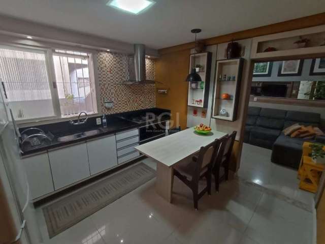 Excelente apartamento térreo 2 dormitórios, janelas amplas, hidromassagem, churrasqueira, espaço gourmet, bancadas em granito, cook top, cozinha planejada, ficam móveis, eletro domésticos, tudo.