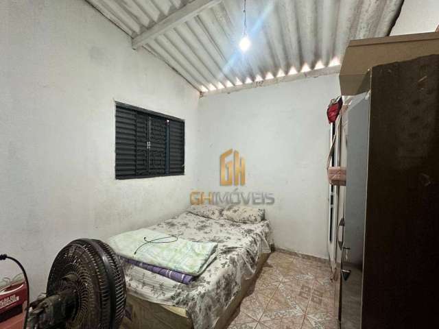 Casa com 3 dormitórios à venda, 405 m² por R$ 345.000 - Parque Santa Cruz - Goiânia/GO