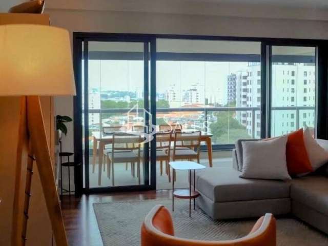 Apartamento à Venda no Alto de Pinheiros com 3 Quartos e 2 vagas