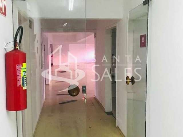 Andar inteiro para locação - Conjunto comercial com 12 salas/ 4 banheiros próximo ao metrô Vergueiro