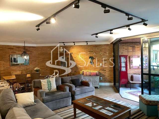 Apartamento à venda em Moema, São Paulo-SP: 4 quartos, 1 suíte, 1 sala, 2 banheiros, 2 vagas de garagem, 286m². Confira já!