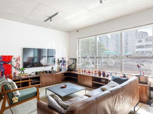 Imperdível! Apartamento à venda na Vila Olímpia, São Paulo-SP - 1 quarto, 1 sala, 1 banheiro, 1 vaga de garagem - 69m².