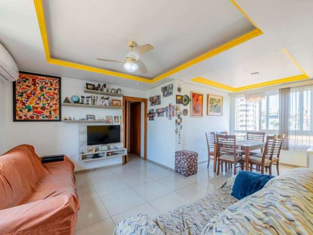 Apartamento com 3 quartos à venda na Rua Maranguape, 162, Petrópolis, Porto Alegre por R$ 700.000