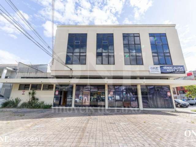 Prédio à venda na Avenida Cairu, 585, Navegantes, Porto Alegre por R$ 2.700.000