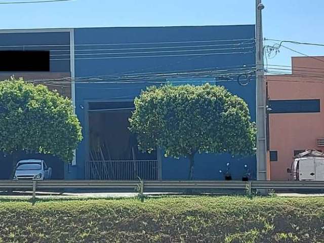 Barracão Comercial para Venda ou Permuta por Casa em Condomínio Zona Sul.