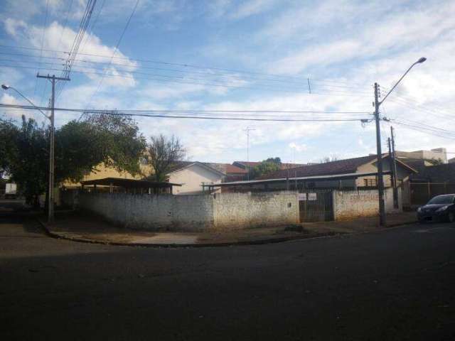 Casa para Venda   frente a Unopar Piza Londrina