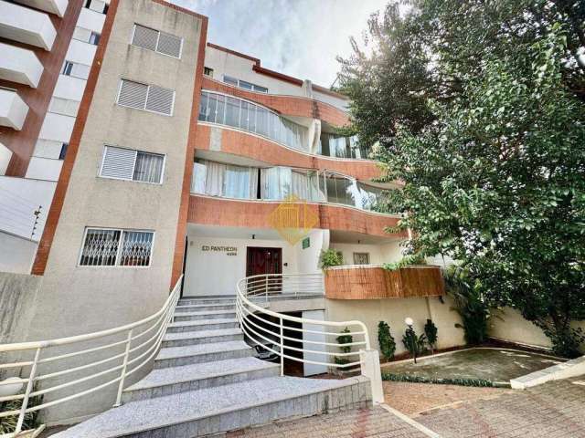 Apartamento Semi mobiliado à venda no Centro