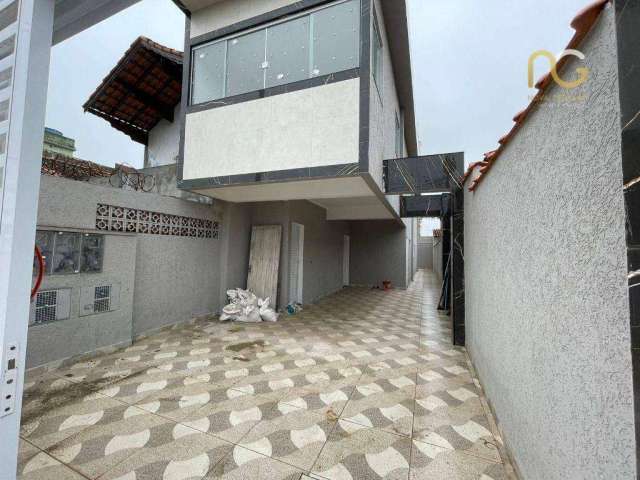 Sobrado com 3 dormitórios à venda, 70 m² por R$ 392.000,00 - Maracanã - Praia Grande/SP