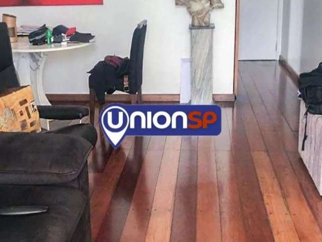 Apartamento com 3 quartos à venda na Rua Helion Póvoa, 155, Vila Olímpia, São Paulo por R$ 1.800.000