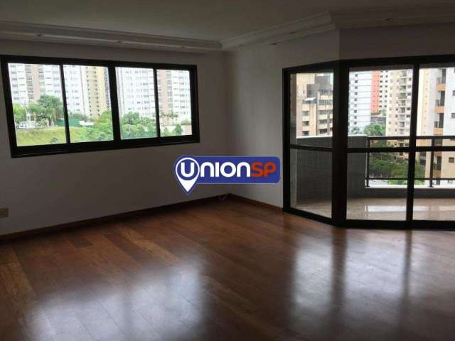 Apartamento com 4 quartos à venda na Rua Nelson Gama de Oliveira, 143, Vila Andrade, São Paulo por R$ 800.000