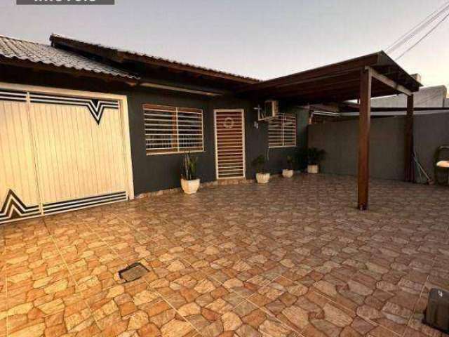 Excelente casa com 3 dormitórios à venda, 69 m² por R$ 650.000 - Parque da Matriz - Cachoeirinha/RS